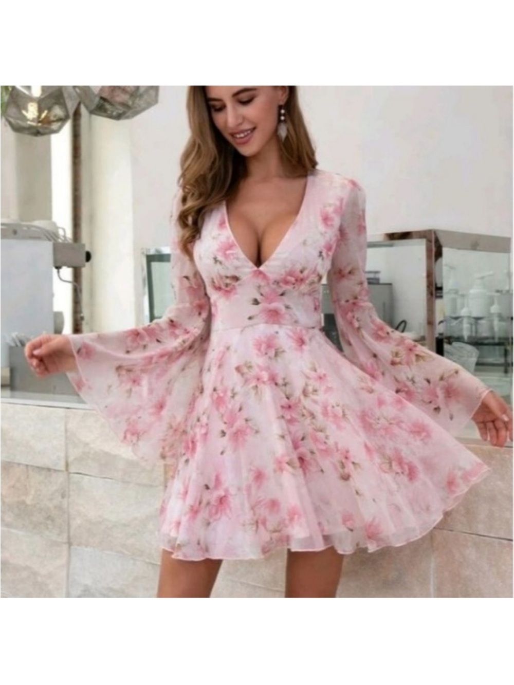 Floral Pink V-Neck Mini Dress with Flared Bell Sleeves XL 6 0585